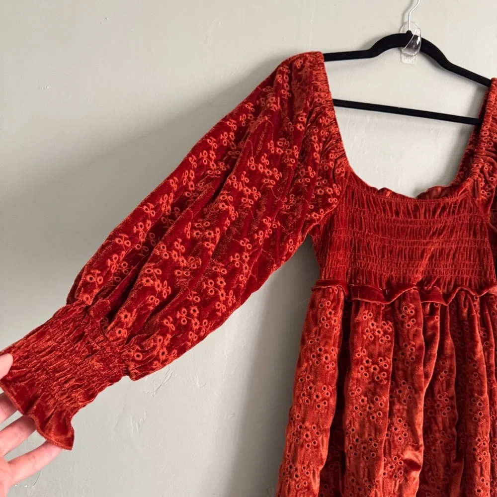 ASOS velvet broderie shirred midi dress burnt red eyelet lace long sleeve US6 - Picture 3 of 13